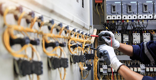 Professional Electrician technician working in Homer, LA